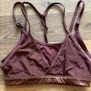 Nike INDY BRA TOP SPORT RUNNING DD1394-622 SPORTSWEAR